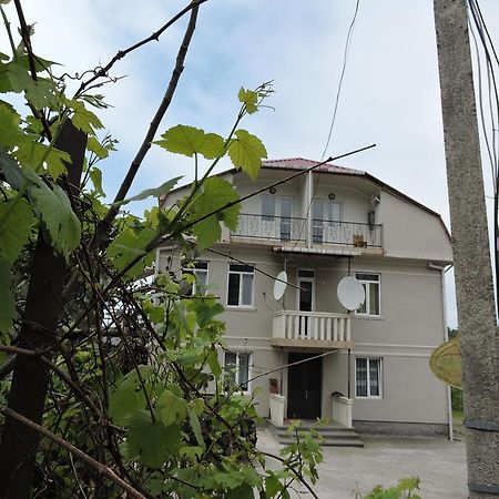 Shamil House Guest House Makhinjauri Luaran gambar