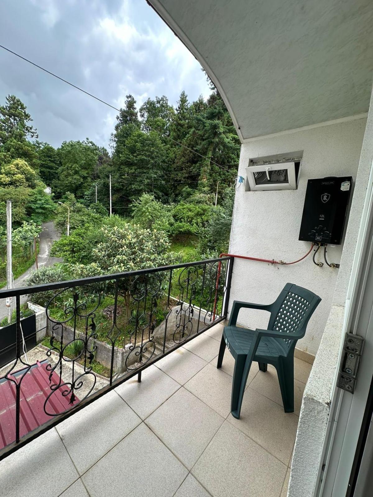 Shamil House Guest House Makhinjauri Luaran gambar