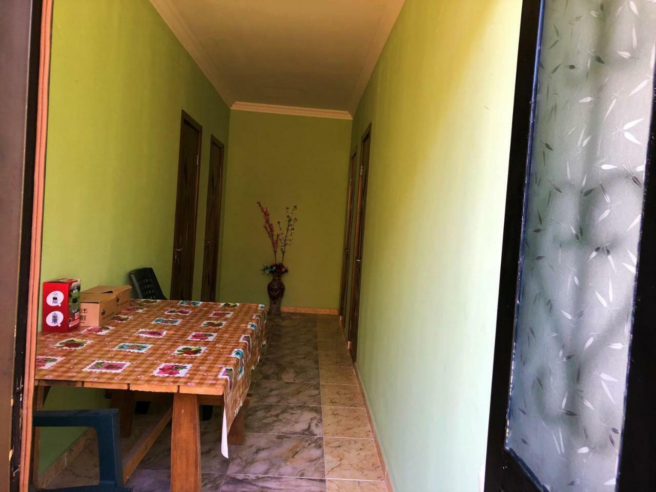 Shamil House Guest House Makhinjauri Luaran gambar